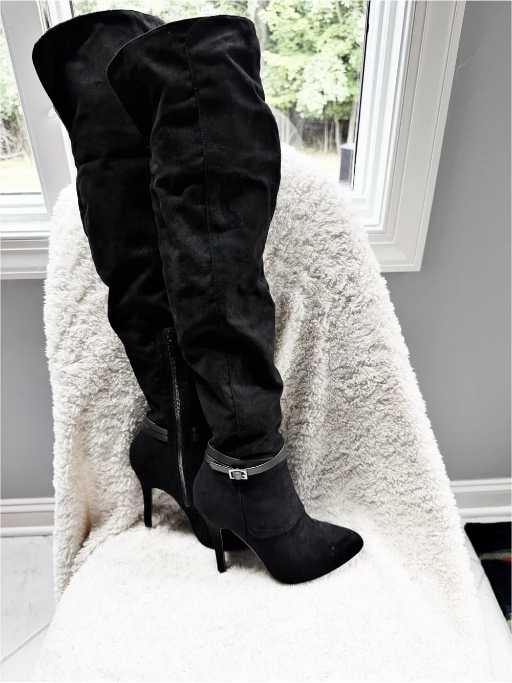 NWOT Black Over-the-Knee Suede Boots - Can Foldover